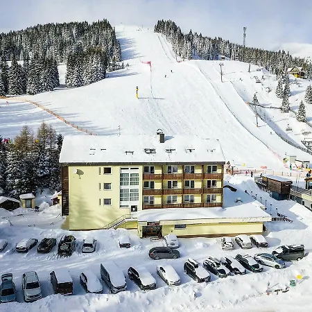 Hotel Lachtalhaus